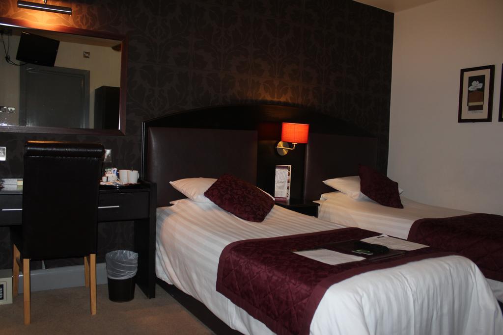 The Cathedral Hotel Salisbury Luaran gambar